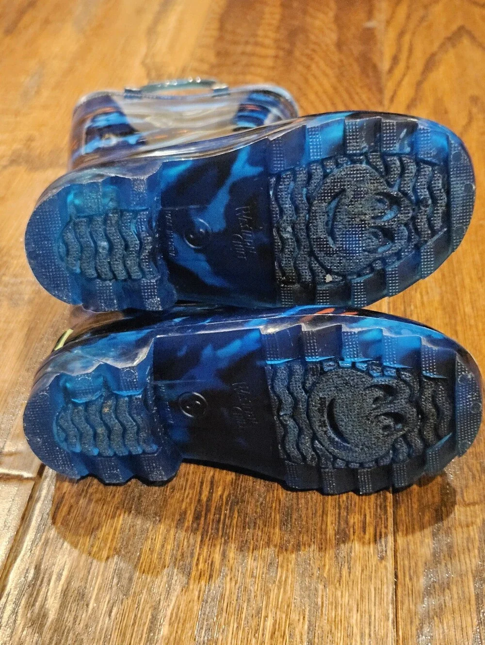 Western Chief Kids Camo Shark Lighted Rain Boots, Blue - Size 6 Toddler